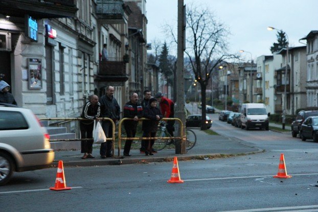 czoowka-przy-maej-poczcie-utrudnienia-w-ruchu-foto-49166