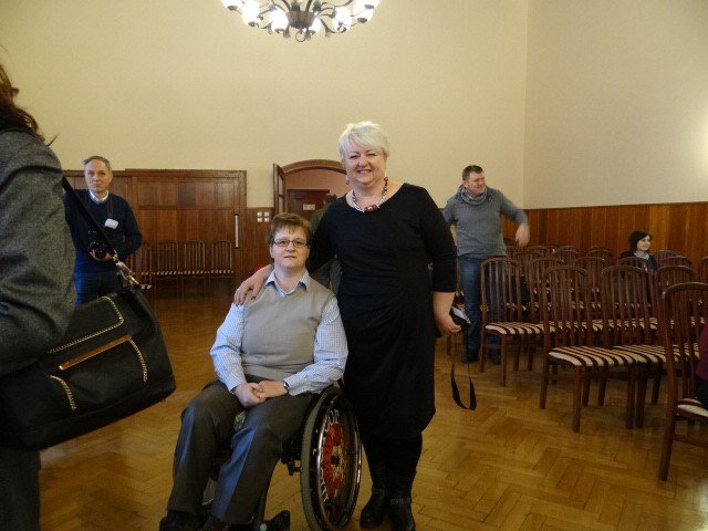 debatowali-o-usuwaniu-barier-w-naszym-miescie-foto-49226