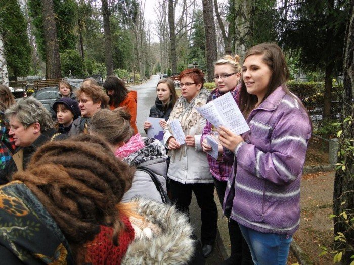 modlitwa-za-nauczycieli-i-uczniow-ktorzy-odeszli-foto-49237