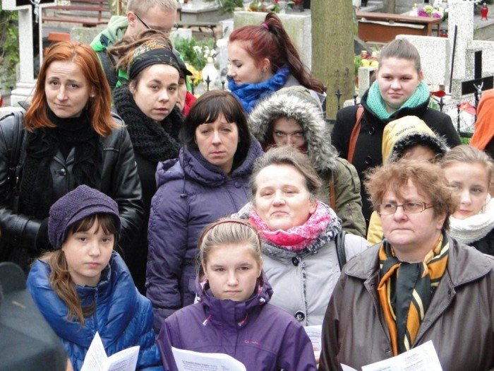 modlitwa-za-nauczycieli-i-uczniow-ktorzy-odeszli-foto-49237