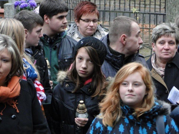 modlitwa-za-nauczycieli-i-uczniow-ktorzy-odeszli-foto-49237