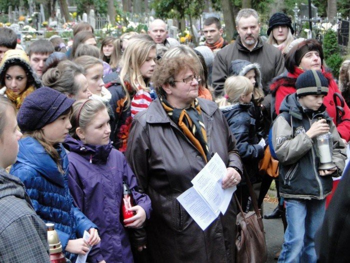 modlitwa-za-nauczycieli-i-uczniow-ktorzy-odeszli-foto-49237