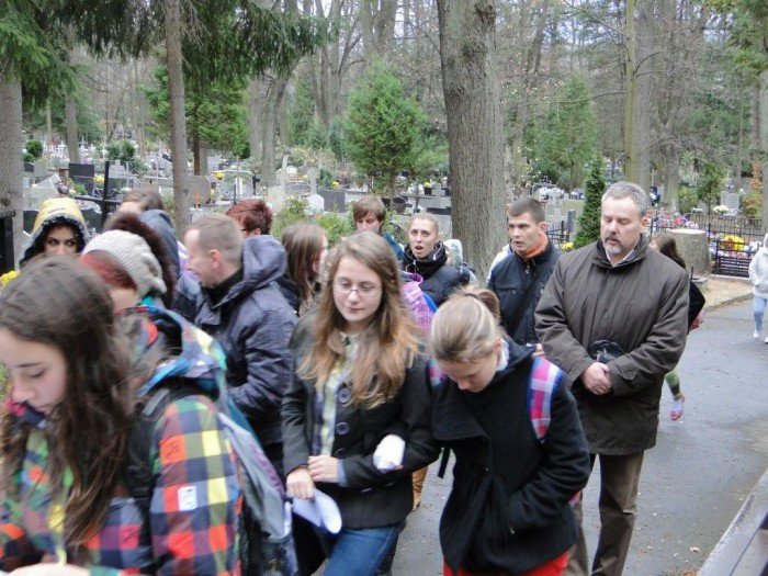 modlitwa-za-nauczycieli-i-uczniow-ktorzy-odeszli-foto-49237