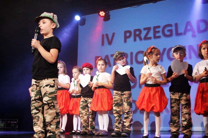 przedszkolaki-wyspieway-miosc-do-ojczyzny-foto-49261