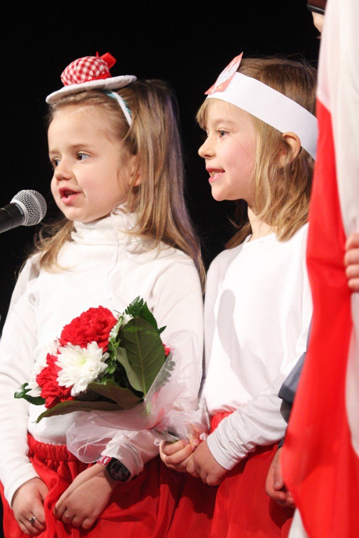 przedszkolaki-wyspieway-miosc-do-ojczyzny-foto-49261