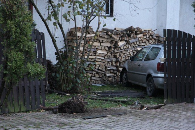 pijany-kierowca-wjecha-w-pot-i-probowa-uciec-foto-49288