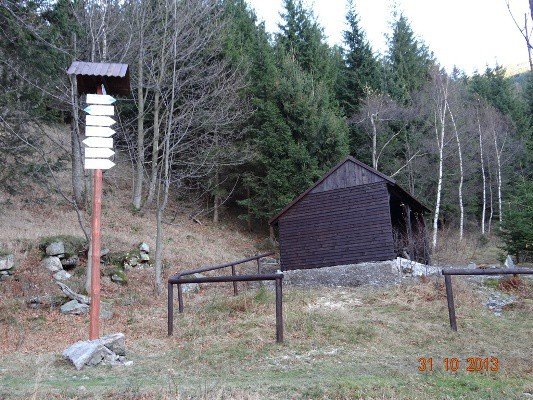 pozegnanie-sonca-w-dawnej-gorskiej-osadzie-budniki-foto-49319