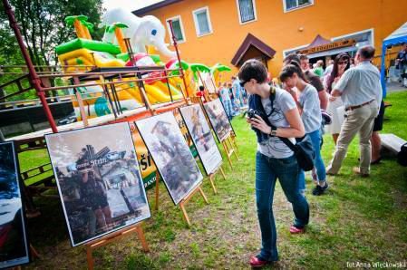 drogowskazy-z-przeszoscia-pod-szrenica-foto-49357