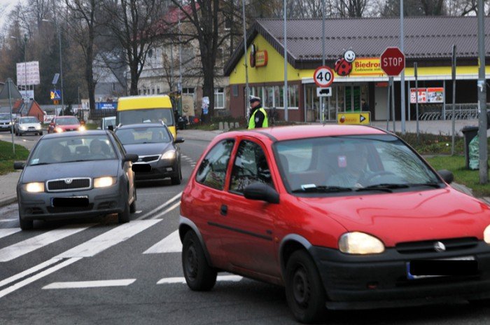 most-na-trojce-w-maciejowej-otwarty-foto-49368