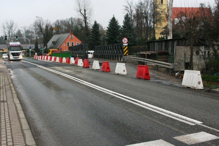 most-na-trojce-w-maciejowej-otwarty-foto-49368