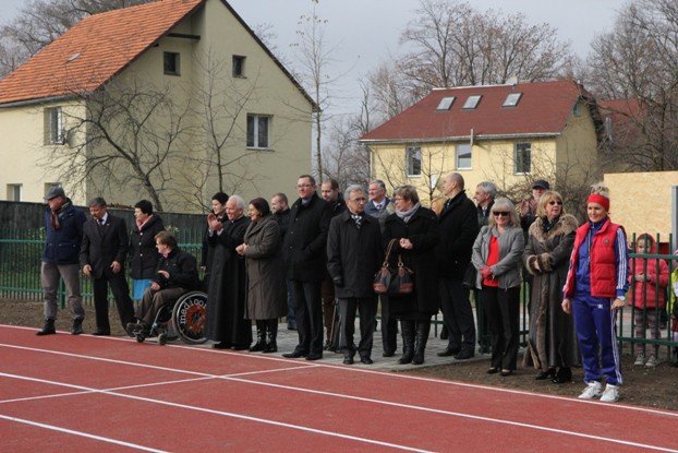 podstawowka-nr-3-ma-piekny-kompleks-sportowy-foto-49369