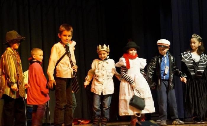 karuzela-sp7-wyrozniona-na-festiwalu-teatralnym-foto-49374