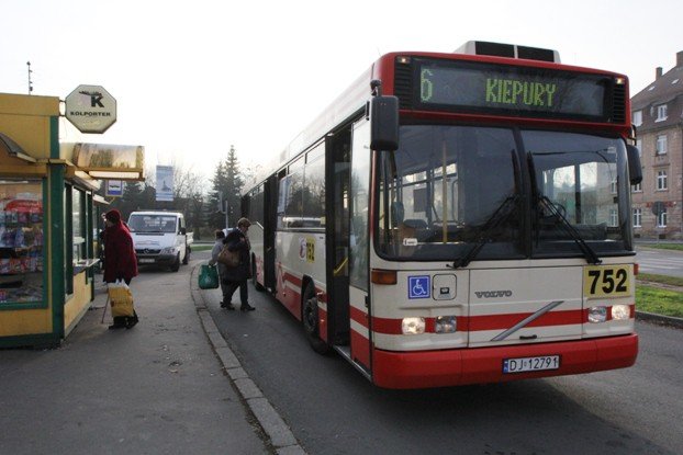 mieszkancy-narzekaja-na-korekty-mzk-49429