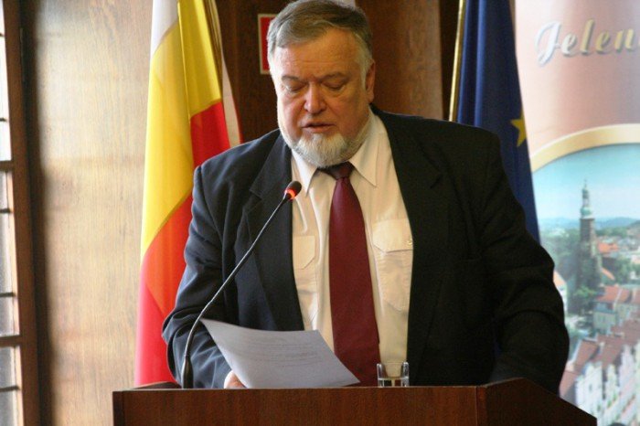 awantura-radnych-o-patronat-jana-pawa-ii-dla-jeleniej-gory-foto-49434