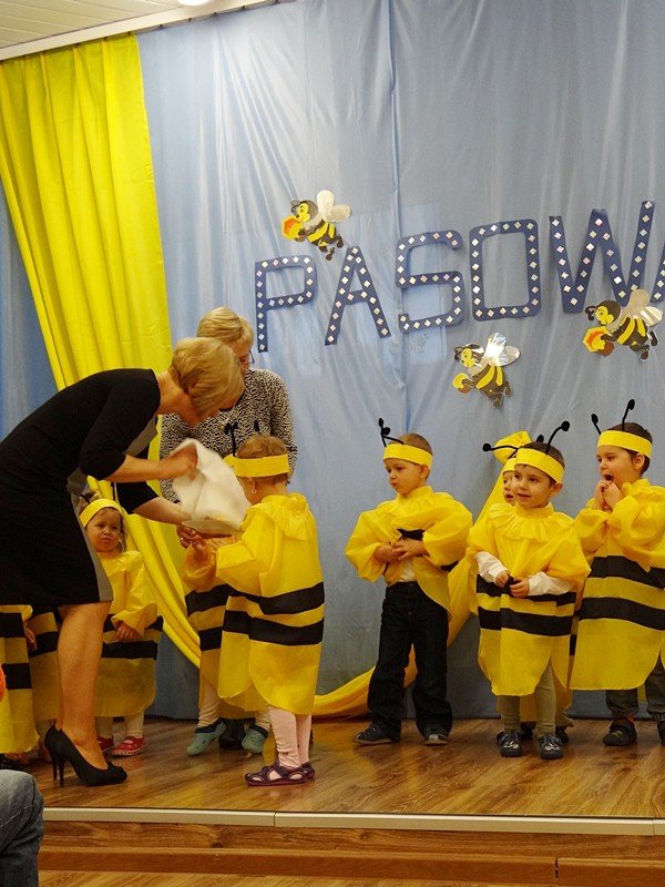 po-pieknym-pasowaniu-na-przedszkolaka-w-sobieszowie-foto-49500