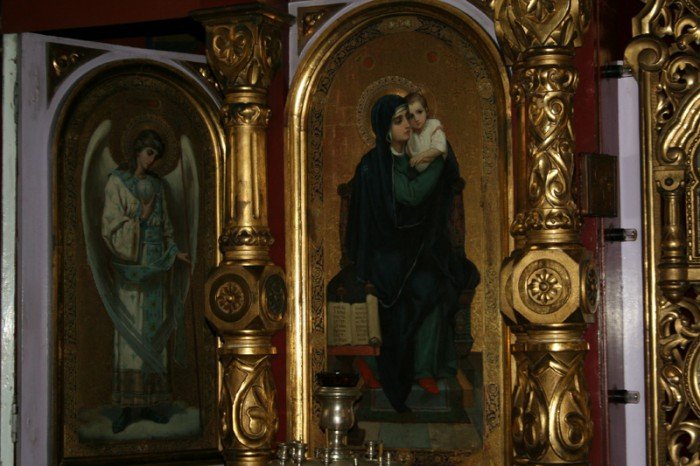 burzliwe-dzieje-maej-jeleniogorskiej-swiatyni-foto-49510