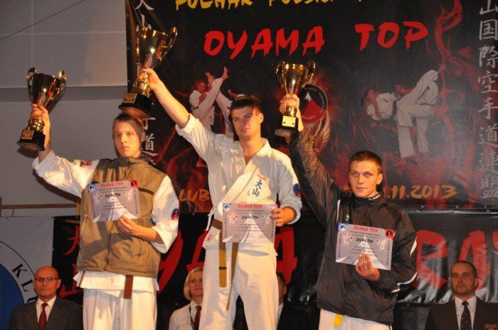 zota-jeleniogorska-druzyna-oyama-karate-foto-49542
