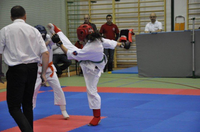 zota-jeleniogorska-druzyna-oyama-karate-foto-49542