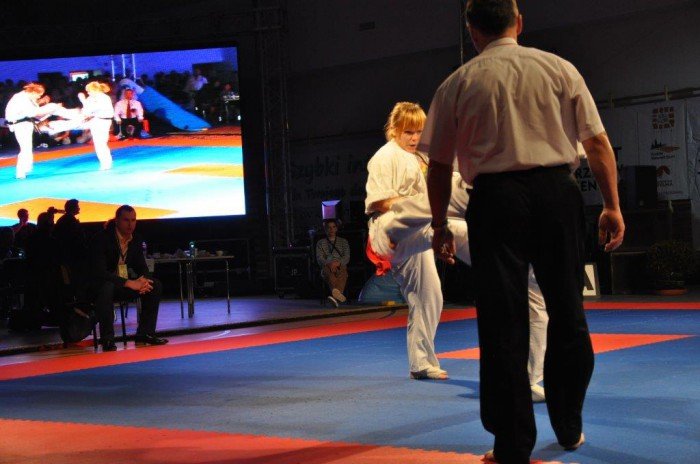 zota-jeleniogorska-druzyna-oyama-karate-foto-49542