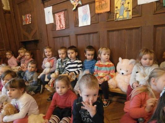 dzien-pluszowego-misia-u-przedszkolakow-w-czworce-foto-49547