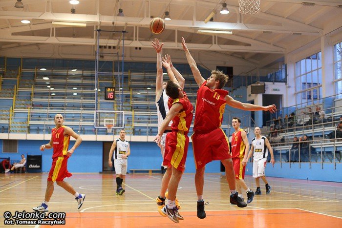 spartakus-rozprawi-sie-z-czerwona-latarnia-foto-49603