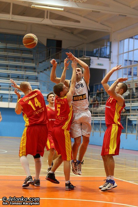 spartakus-rozprawi-sie-z-czerwona-latarnia-foto-49603