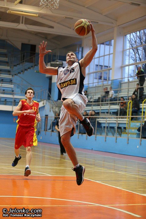 spartakus-rozprawi-sie-z-czerwona-latarnia-foto-49603