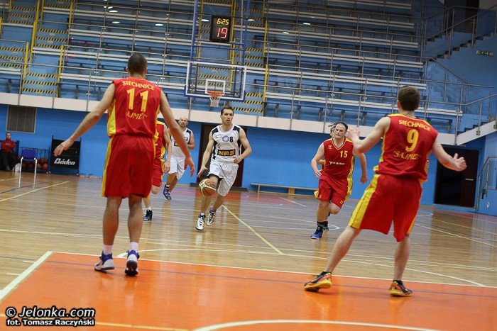 spartakus-rozprawi-sie-z-czerwona-latarnia-foto-49603
