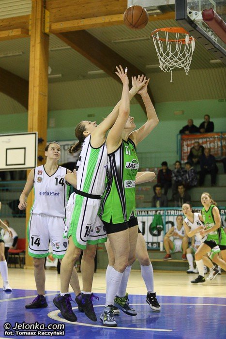 czarna-seria-zakonczona-zwyciestwo-karkonoszy-foto-49604