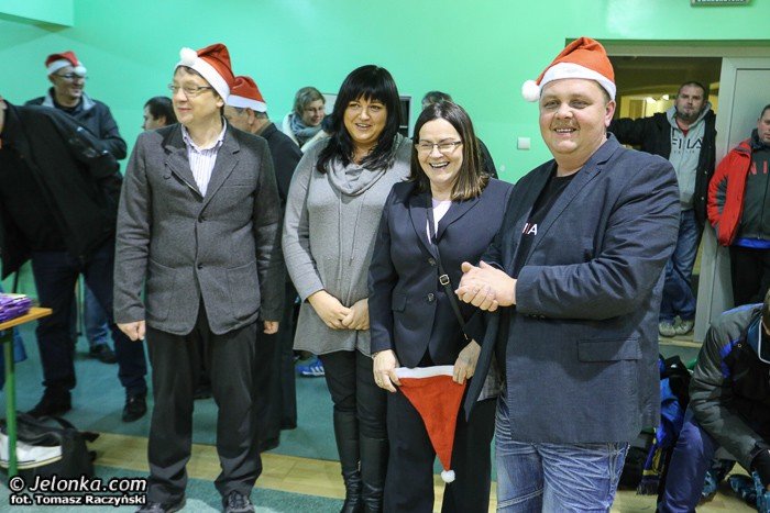 sekcje-kpru-wspary-wielka-pake-dla-dzieciaka-foto-49679