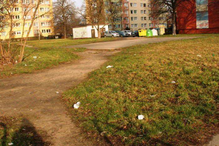 mieszkancy-od-dwoch-miesiecy-zyjemy-wsrod-smieci-foto-49683