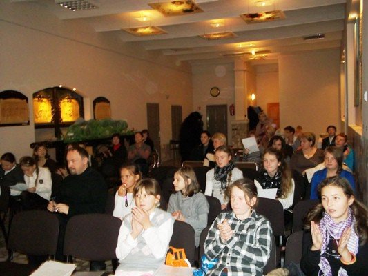 modzi-tworcy-nagrodzeni-w-piechowicach-foto-49686