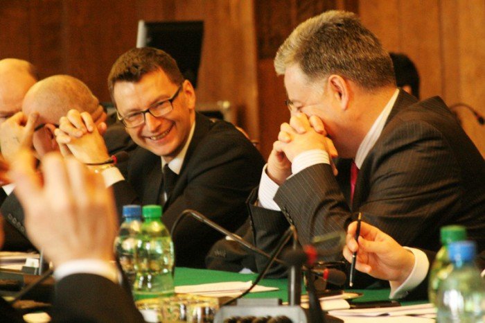 po-goracej-dyskusji-radni-obnizyli-opaty-za-smieci-foto-49697