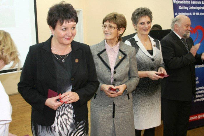 oto-nasi-odznaczeni-za-zasugi-dla-ochrony-zdrowia-foto-49715