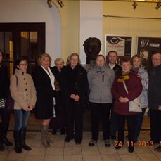 widzowie-dziekuja-za-migowy-spektakl-foto-49735