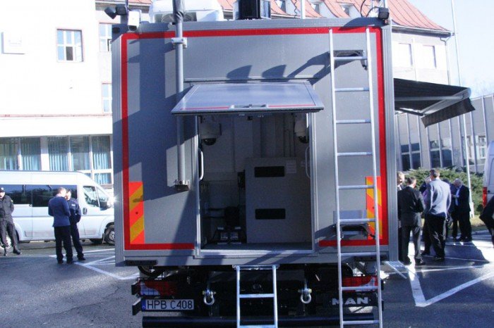 komisariat-na-koach-i-robot-saper-dla-policji-foto-49792