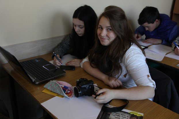 uczniowie-ii-lo-pisali-listy-na-rzecz-wolnosci-foto-49807