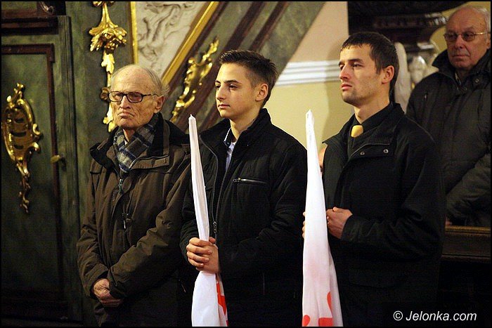 msza-marsz-i-znicze-pamieci-ofiar-grudnia-foto-49815