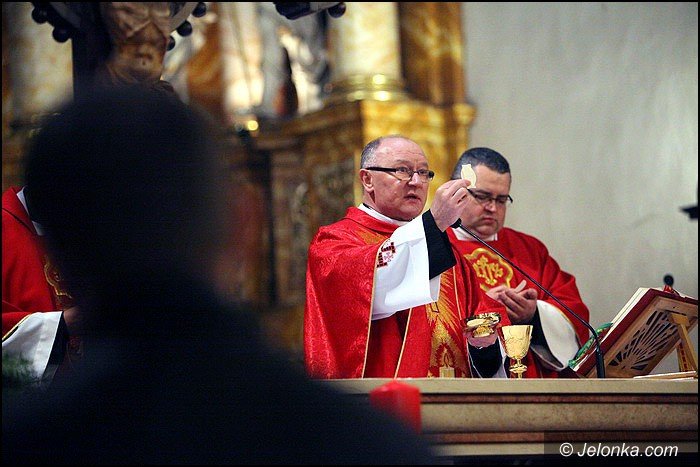 msza-marsz-i-znicze-pamieci-ofiar-grudnia-foto-49815