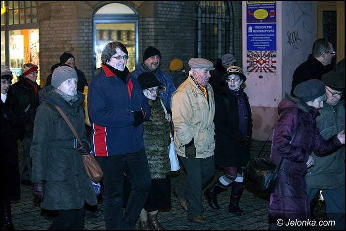 msza-marsz-i-znicze-pamieci-ofiar-grudnia-foto-49815
