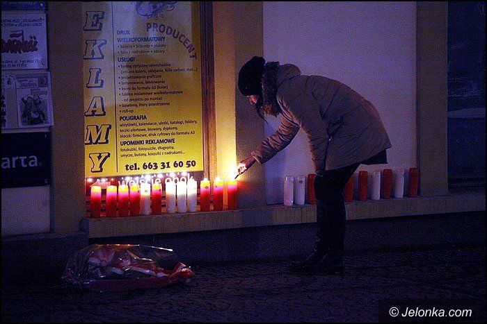msza-marsz-i-znicze-pamieci-ofiar-grudnia-foto-49815