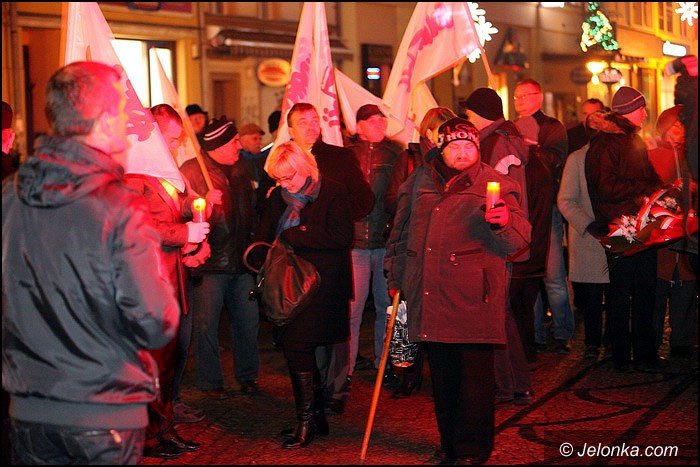 msza-marsz-i-znicze-pamieci-ofiar-grudnia-foto-49815