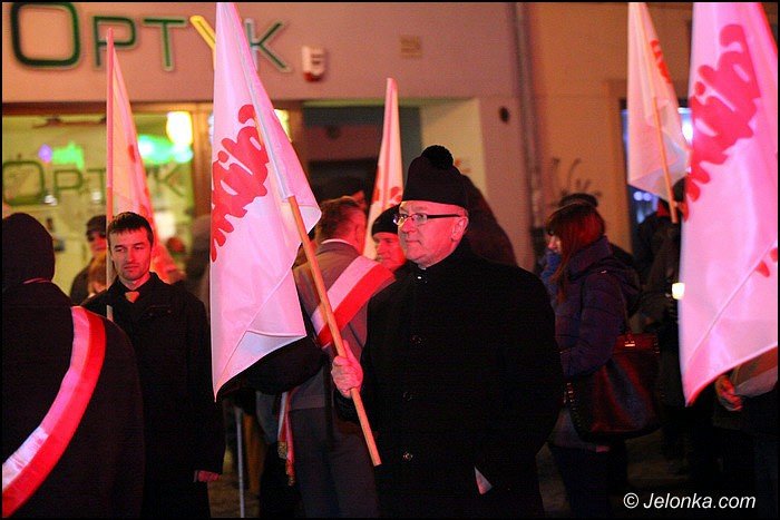 msza-marsz-i-znicze-pamieci-ofiar-grudnia-foto-49815