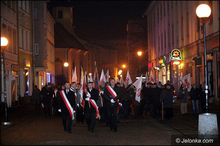 msza-marsz-i-znicze-pamieci-ofiar-grudnia-foto-49815