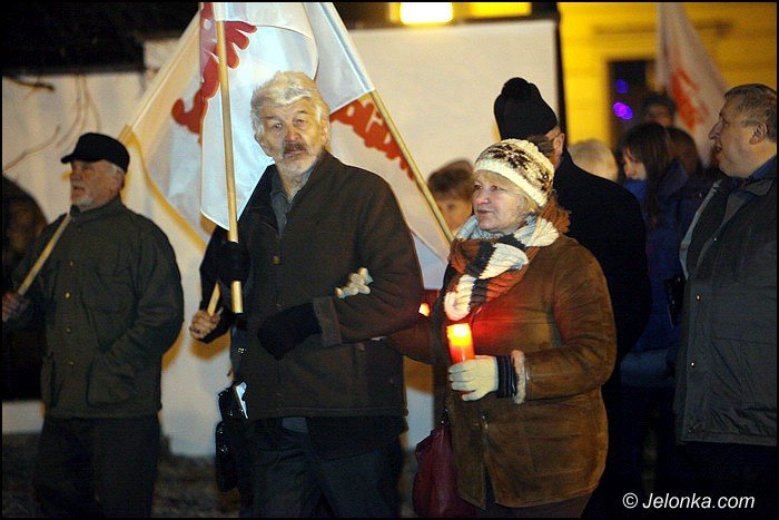 msza-marsz-i-znicze-pamieci-ofiar-grudnia-foto-49815