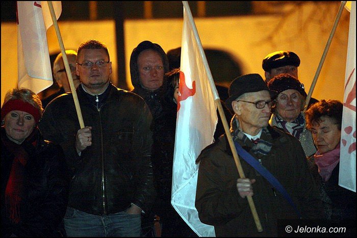 msza-marsz-i-znicze-pamieci-ofiar-grudnia-foto-49815