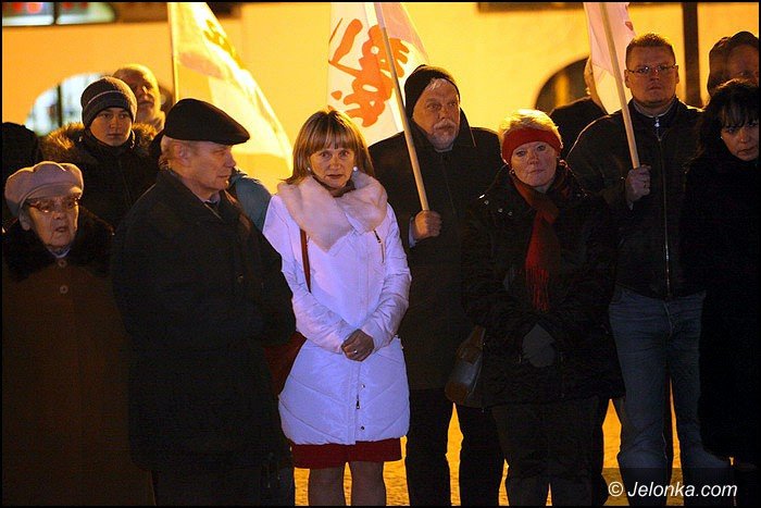 msza-marsz-i-znicze-pamieci-ofiar-grudnia-foto-49815