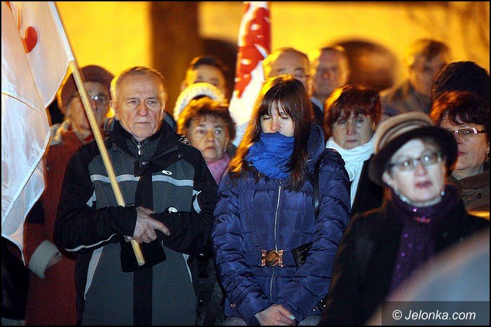 msza-marsz-i-znicze-pamieci-ofiar-grudnia-foto-49815
