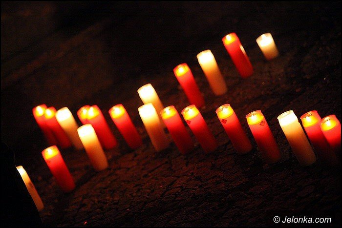 msza-marsz-i-znicze-pamieci-ofiar-grudnia-foto-49815