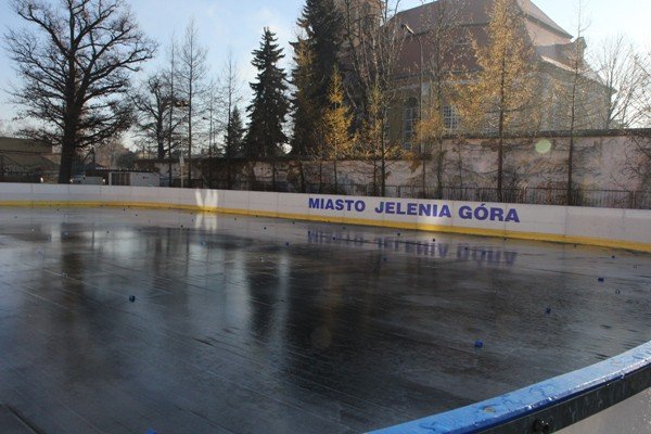 miejska-slizgawka-ruszy-od-poniedziaku-foto-49818